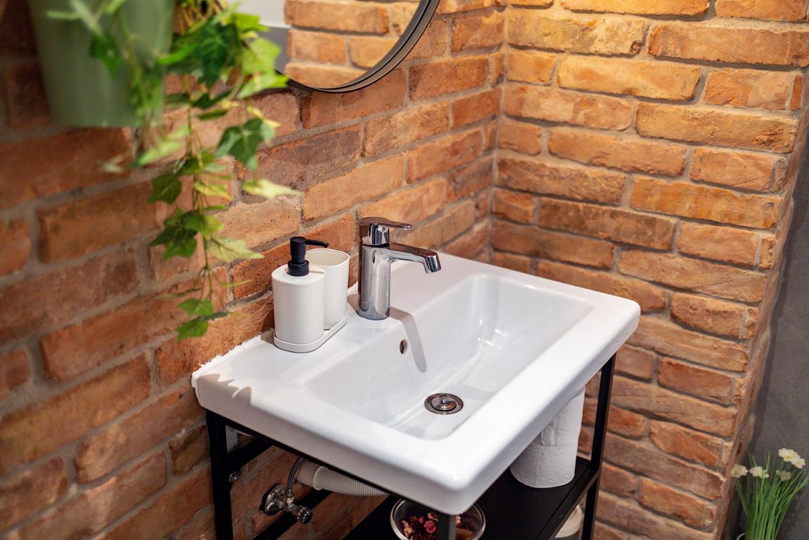 Rumbastic New - Location With Ac Apartamento Budapest